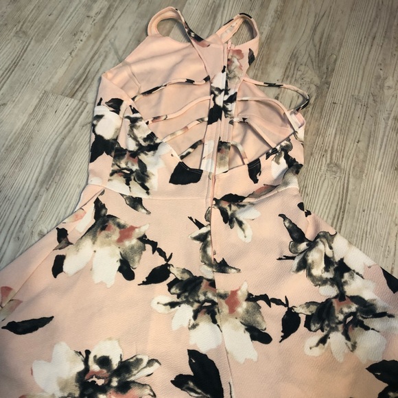 Romper - Picture 2 of 2